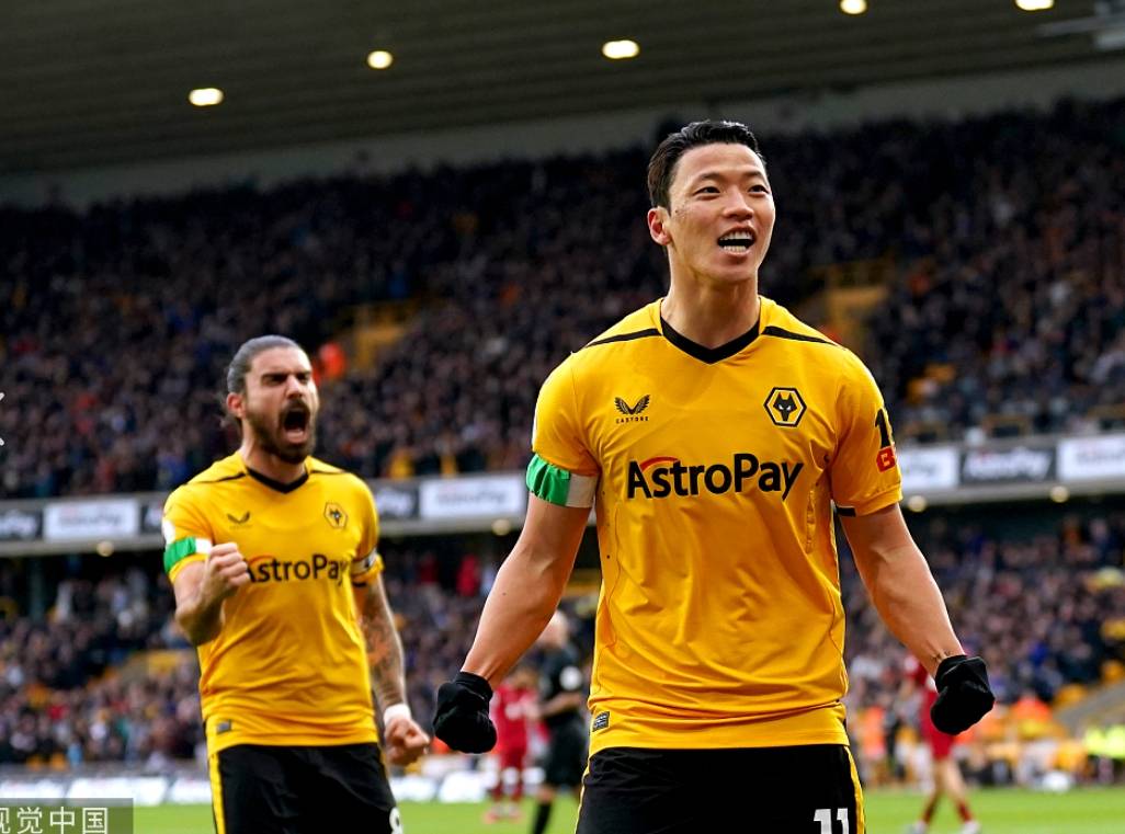  足总杯赛程吃紧，西汉姆今夜临场应变，球迷炸锅，资深球员宣示担当