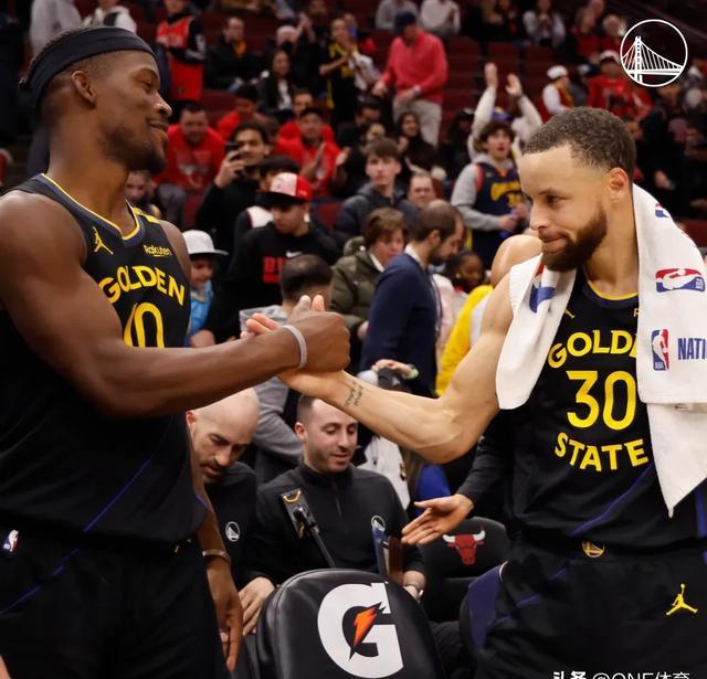  活塞五号秀面对雄鹿打出最强之战 -开云kaiyun彩票