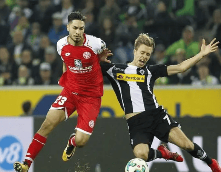 门兴格拉德巴赫发布备战花絮；转会期内部沟通；英超任务艰巨；团队化学反应显著(门兴格拉德巴赫vs多特蒙德)-kaiyun链接入口